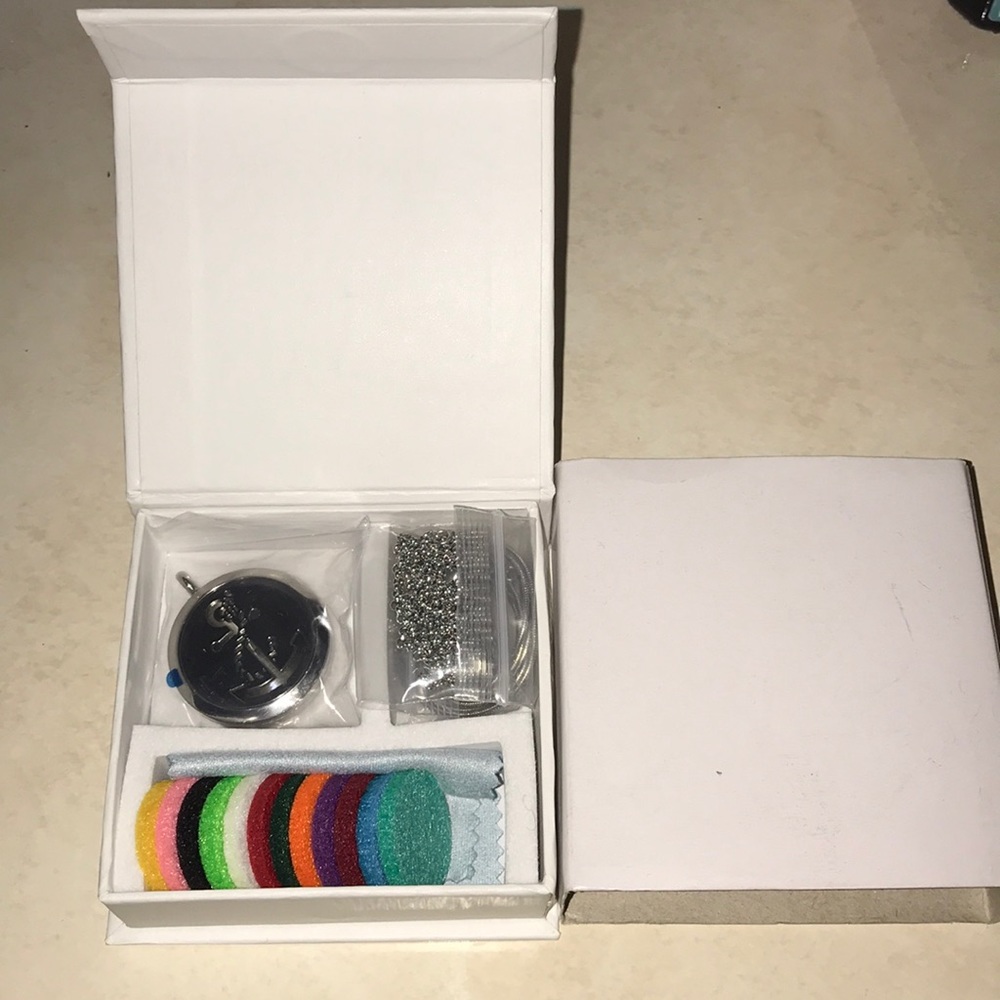 Aromatherapy Anchor Necklace